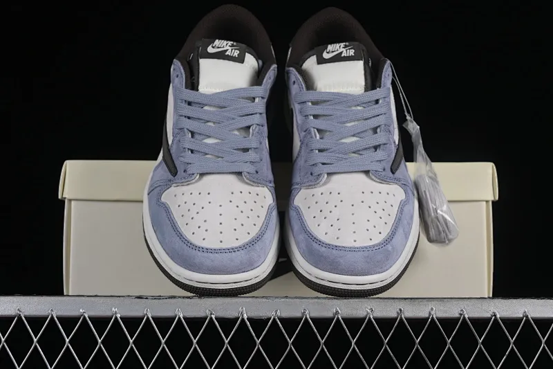All Categories Air Jordan Jordan Series Basketball Shoes Air Jordan 1 Low Travis Scott x Air Jordan 1 Low OG AJ1 Joe 1 Reversed Overhook Joint Style Casual Sports Basketball Shoes DM7866-820